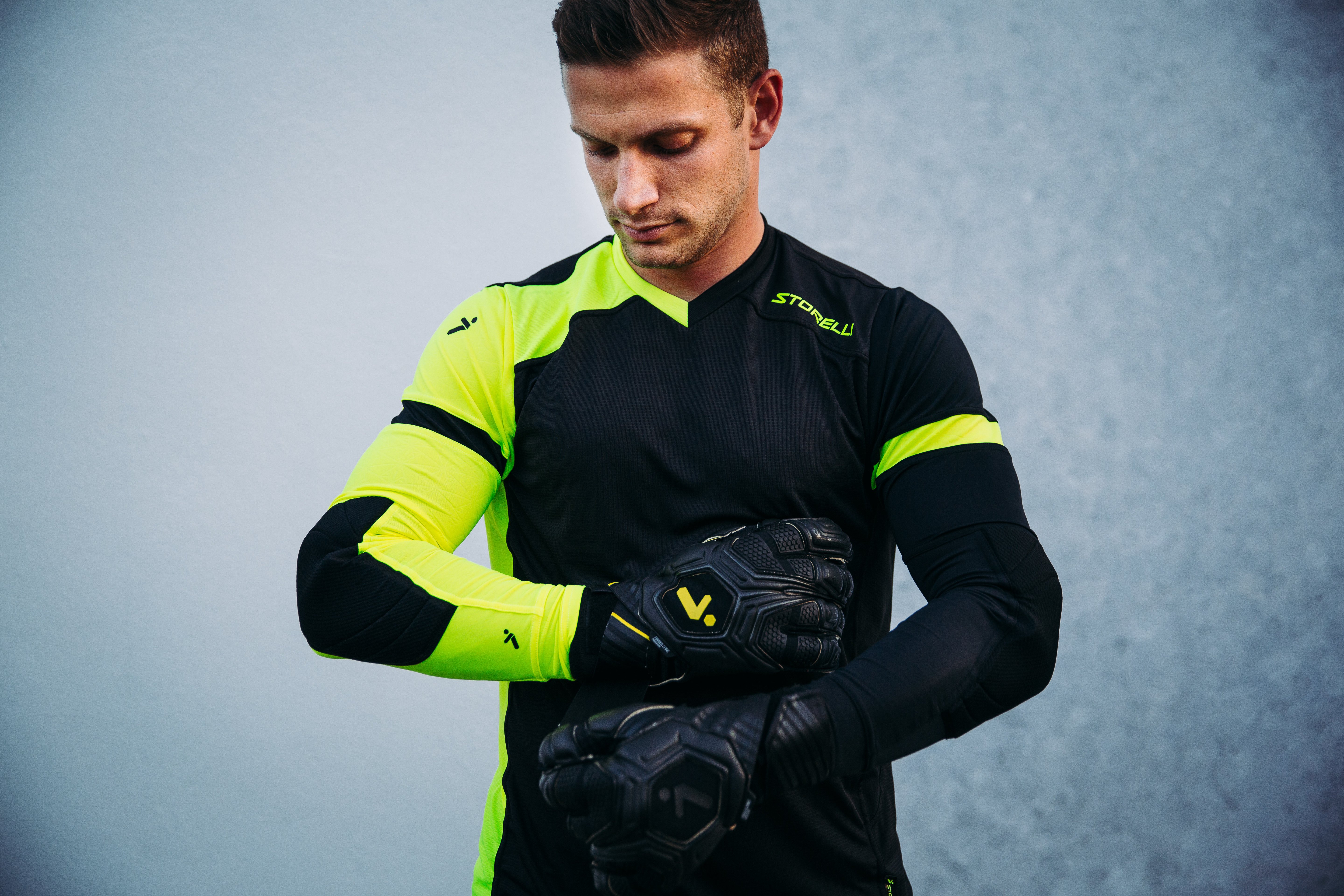 storelli goalkeeper jersey