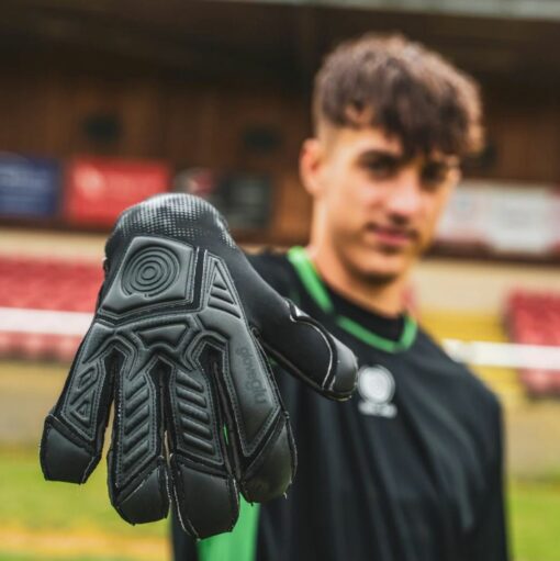 gloveglu voodoo goalkeeper gloves